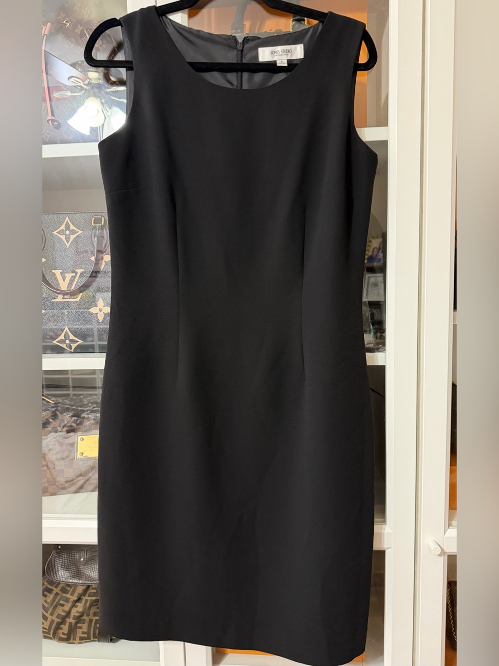 Jones Studio Black Sleeveless Midi Sheath Dress